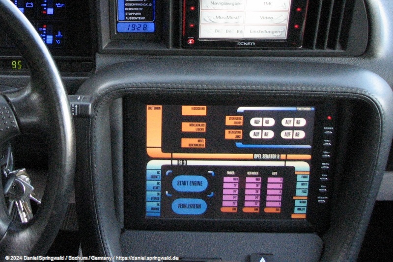 Touchscreen-Software zur Steuerung eines Opel Senator im Star Trek Look