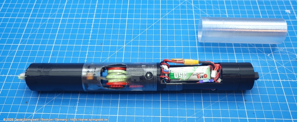 Das Innenleben des ausfahrbaren Lichtschwerts